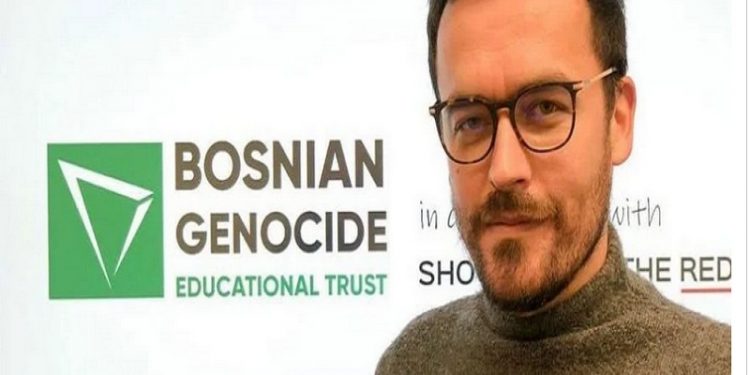 Smajo Bešo odlikovan ordenom oficira Reda Britanskog Carstva