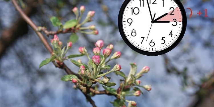 U nedjelju počinje ljetno računanje vremena