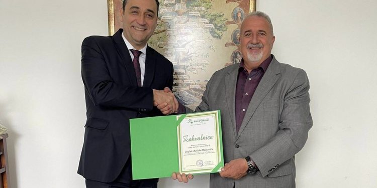 Ministar Hadžović održao sastanak s predsjednikom „BZK Preporod“ Stolac