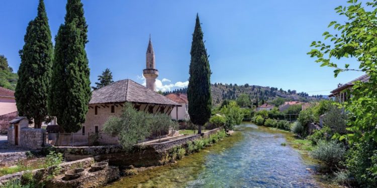 Stolac – Ćuprijska džamija