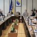 Vijeće ministara BiH danas zasjeda: Na stolu budžet, plate, regresi, ali i električni automobili