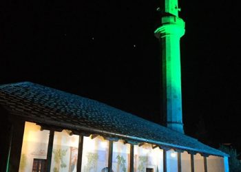 Večeras sa akšamskim ezanom nastupa Lejletul-kadr, noć vrijednija od hiljadu mjeseci