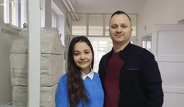 Lejla Obradović, učenica Prve osnovne škole Stolac, osvojila 2. mjesto na 11. Internacionalnom takmičenju stranih jezika