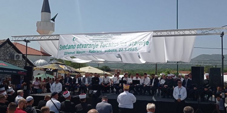 Svečano otvorena džamija u Rabranima