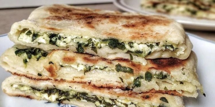 Fantastičan recept za zeljanicu: Iz tave, s manje ulja i brzo spremna