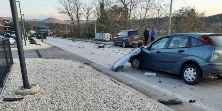 Udes na Krajšini, ozlijeđeni prevezeni u bolnicu u Mostaru