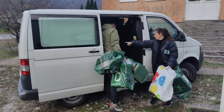 Mostarski humanitarci uručili pomoć za bh.državljane iz Gaze koji su smješteni u Salakovcu