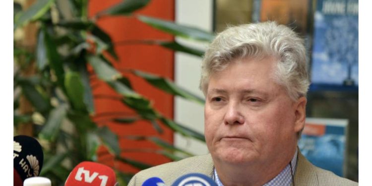 Pettigrew uoči Dana državnosti BiH: Dati prioritet pristupanju Bosne i Hercegovine EU i NATO-u