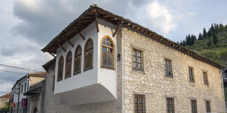 Na licu mjesta – uvid u stanje objekta Šarića kuće