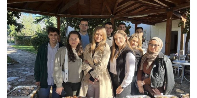 Mostarski studenti organizovali humanitarni bazar za Gazu