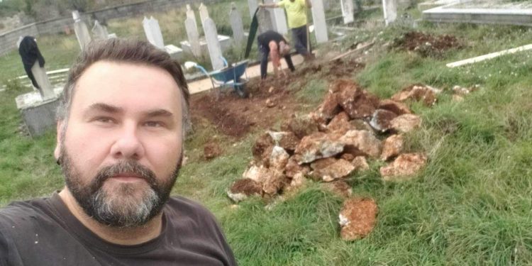 FENIX STOLAC (Elvin Serdar) NADGROBNI SPOMENICI