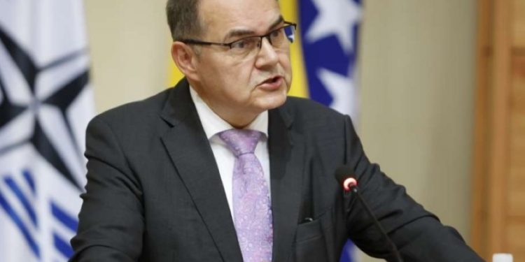 Christian Schmidt uskoro nameće izmjene Izbornog zakona