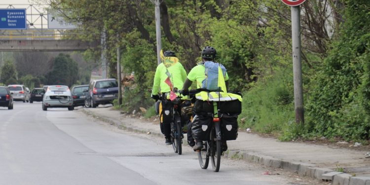 Makedonac i Bosanac biciklima krenuli na hadž u Mekku