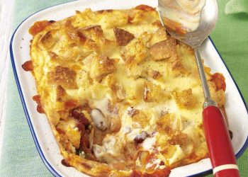Musaka s piletinom za današnji iftar