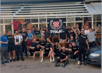 Nacistički pozdravi u Stocu