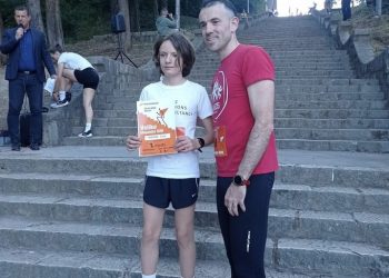 Mustafa Zilić uzeo učešće u utrci Velike stepenice RUN i osvojio 1. mjesto u juniorskoj kategoriji
