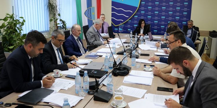 Vlada HNK izdvojila 2,3 miliona maraka za policijske objekte u Prozoru, Čapljinu i Konjicu
