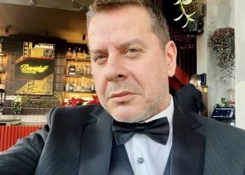 Vlado Georgiev o Rezoluciji u Srebrenici: “Na ovoj šaradi su glasali klovnovi, pajaci i marionete”