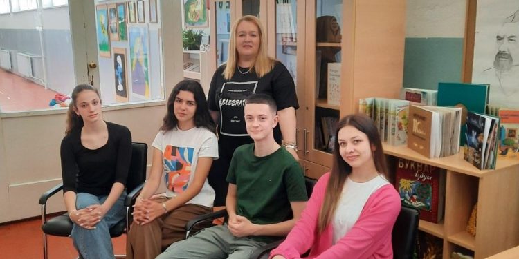 Na takmičenju iz historije za učenike osnovnih škola, učenici Prve osnovne škole Stolac osvojili drugo mjesto