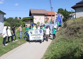 Zvornik – Održan tradicionalni marš ‘Stazom smrti’, sjećanje na 1. juni 1992.