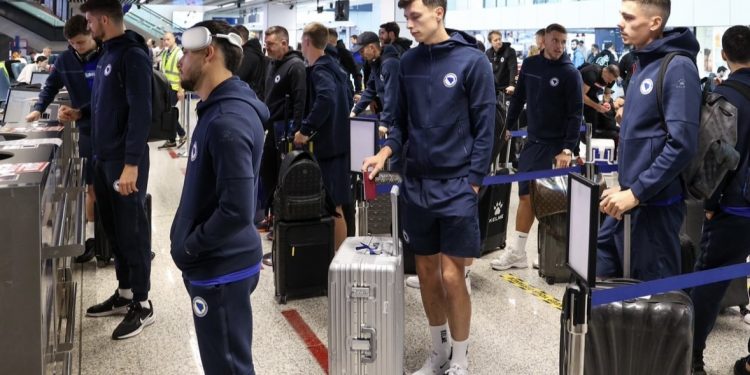 Zmajevi predvođeni selektorom Barbarezom otputovali u Newcastle na okršaj protiv Engleske