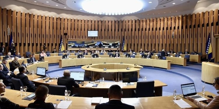 Klub Bošnjaka danas neće doći na sjednicu Doma naroda BiH, razlog je prijedlog zakona o Ustavnom sudu