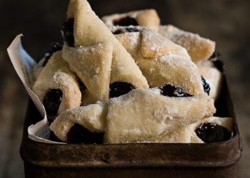 Donosimo vam recept kiflica s hercegovačkim pekmezom od smokava ili šljiva