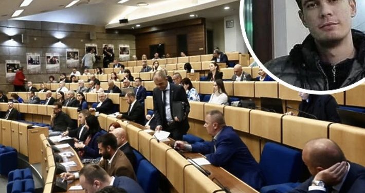 Dom naroda FBiH usvojio “Adnanov zakon” o transplantaciji, mladić može biti operisan do kraja sedmice