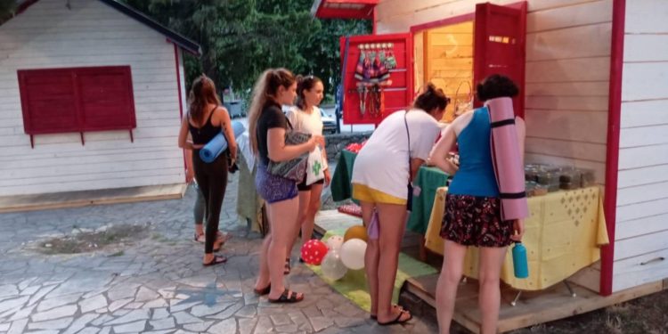 Novosti u našem gradu Stocu; Otvorene stolačke suvenirnice