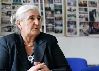 Majke Srebrenice poslale pismo Brnabić i Vučiću: “Monstruozno manipulisanje je nastavak genocidne politike”