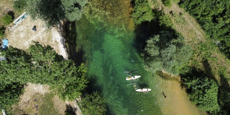 KUPANJE U BREGAVI – SPAS KADA JE ČOLOPEK
