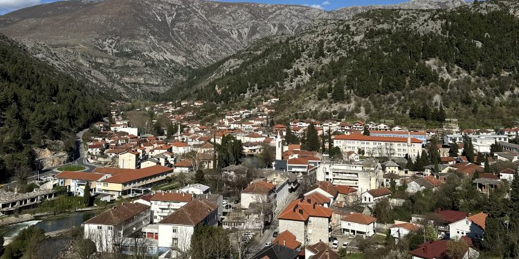 „JEDAN PUT DO STOCA VODI“: STOLAČKU LISTU SDA PREDVODI ESAD OMANIĆ, SDA I SDP ISTAKLI ZAJEDNIČKOG KANDIDATA ZA NAČELNIKA