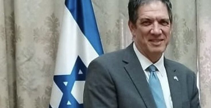 Ambasador Izraela u Srbiji negirao genocid u Srebrenici i rekao da je to stav države
