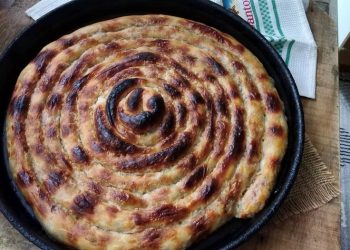 Naše staro tradicionalno jelo: PITA OD GOVEĐE ŠKEMBE