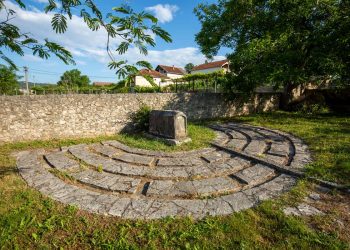 STOLAC: GROBNICA MOSHE DANONA