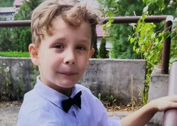 Pokažimo svoju humanost: 6-godišnjem Amaru je potrebna naša pomoć u borbi sa teškom bolešću