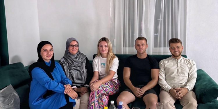 Odjel za brak i porodicu MIZ Stolac darovao prvi par koji je sklopio šerijatski brak u Novoj hidžretskoj godini