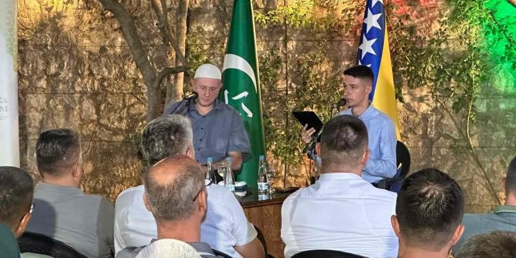 Predavanjem hafiza Kenana ef. Musića, sinoć je službeno završena manifestacija Dani stolačkih džamija