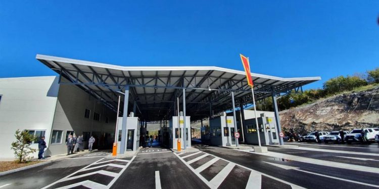 BIHAMK: Saobraćaj bez vanrednih ograničenja, na graničnim prelazima kraća zadržavanja