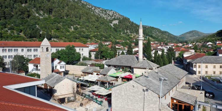 Oblačno vrijeme u BiH, u Mostaru i Neumu 20 stepeni