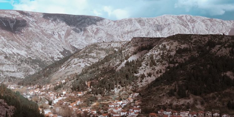 U BiH jutros uglavnom oblačno vrijeme, na jugoistoku Bosne slaba kiša