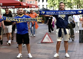 Navijači BiH preplavili ulice Eindhovena, čeka nas spektakularna nogometna atmosfera