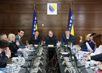 Od suficita do 536 miliona teškog deficita – gdje je novac?