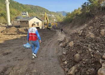 JABLANICA: AKTIVISTI MERHAMETA OD PRVOG DANA PRIPREMAJU I DOSTAVLJAJU OBROKE NA TEREN