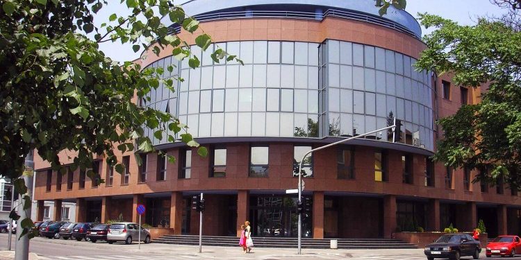 UPRAVA INDIREKTNOG OPOREZIVANJA ZAPOŠLJAVA CARINIKE: 14 RADNIH MJESTA U RC MOSTAR