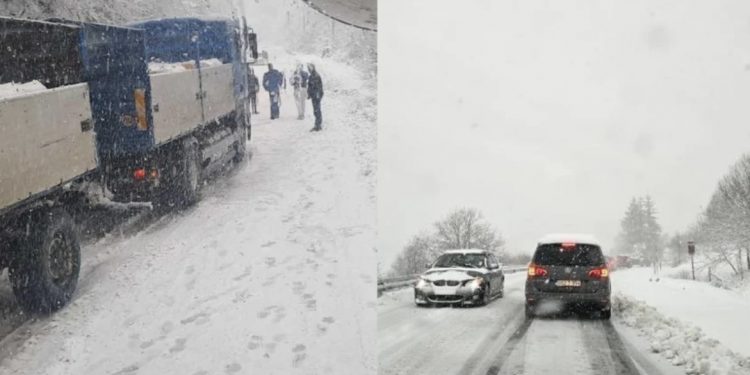 Pojedini putevi u BiH potpuno zatvoreni zbog nevremena, ne preporučuje se kretanje na put