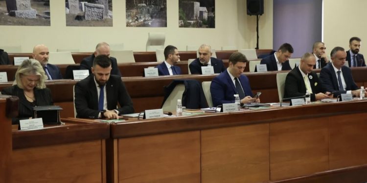 Konstituisano Gradsko vijeće Mostar, HDZ dobio mjesto predsjedavajućeg, no moglo bi doći do “rotacije”