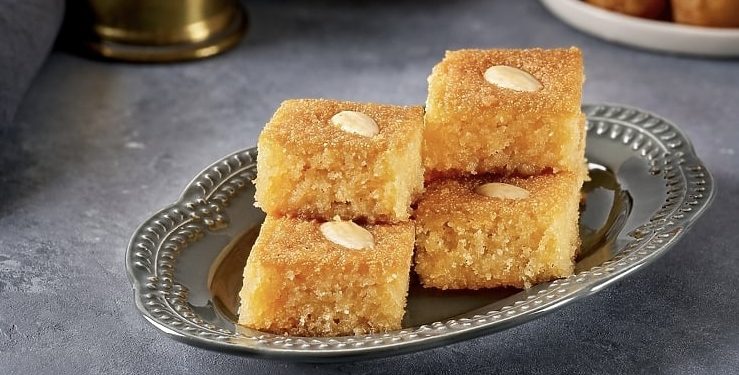 Jeste li čuli za rahvaniju? Starinski kolač od griza koji se topi u ustima