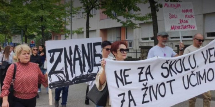 Sindikati obrazovanja u HNK- a najavili novi protest za ponedjeljak