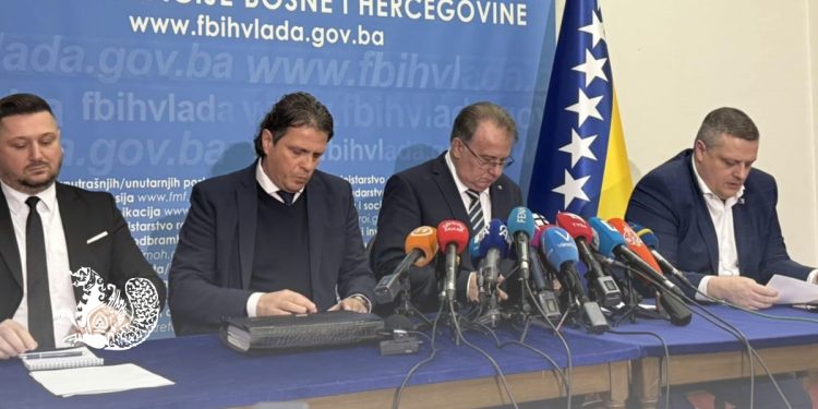 NIKŠIĆ ODGOVORIO NA KRITIKE: “POVLAČENJE ODLUKE NIJE OPCIJA”